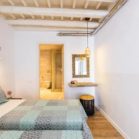 Anne Apartment, At The Venetian Port Of Rethimno! Apartment Rethymno (Crete)