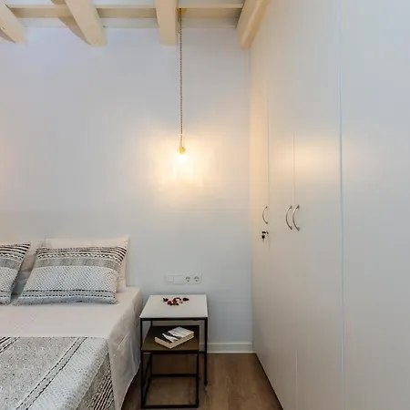 Anne Apartment, At The Venetian Port Of Rethimno! * Rethymno (Crete)